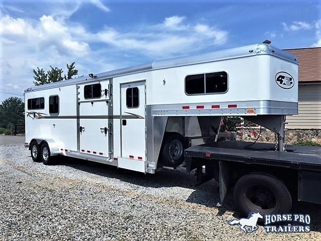 2023 4-Star 2+1 Gooseneck w/ROOF INSULATION & HYDRAULIC JACK 2023 4-Star 2+1 Gooseneck w/ROOF INSULATION & HYDRAULIC JACK