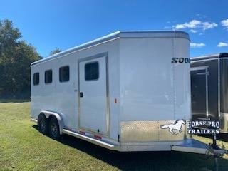 2020 Sooner Lariat 3 Horse Slant Bumper Pull 2020 Sooner Lariat 3 Horse Slant Bumper Pull