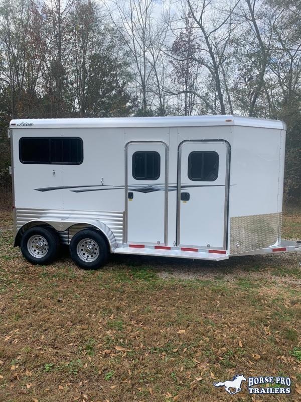 2022 Adam Ju Lite 2 Horse Straight Load Bumper Pull 2022 Adam Ju Lite 2 Horse Straight Load Bumper Pull