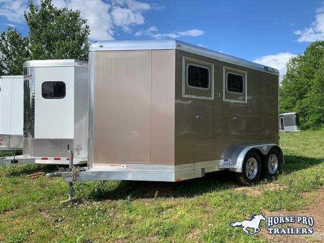 2020 4-Star 2 Horse Slant Load Bumper Pull w/Rear Tack & ROOF INSULATION! 2020 4-Star 2 Horse Slant Load Bumper Pull w/Rear Tack & ROOF INSULATION!