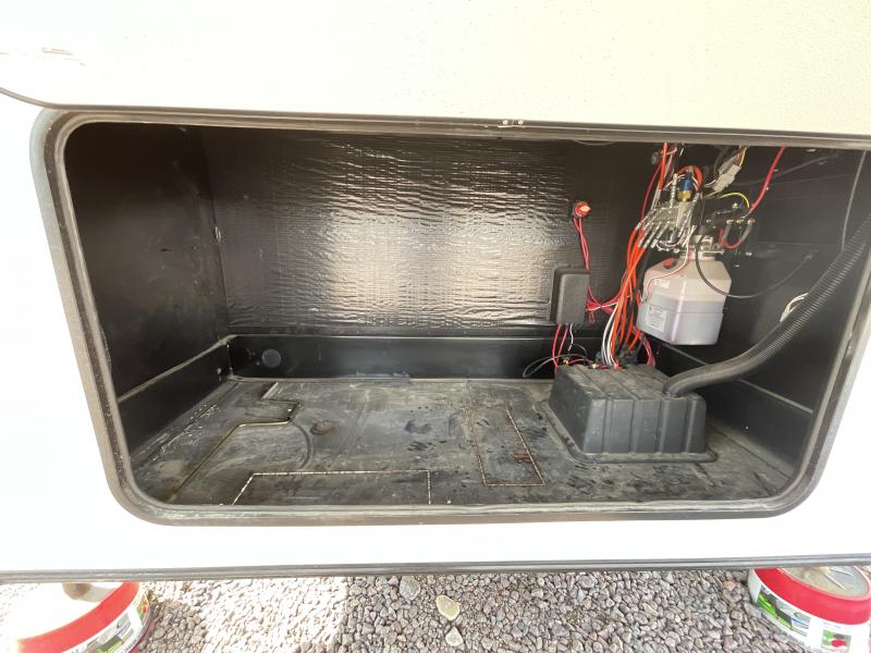 used Fifth Wheel Trailers Alliance RV Paradigm for sale, in Watertown, SD Thumbnail 82