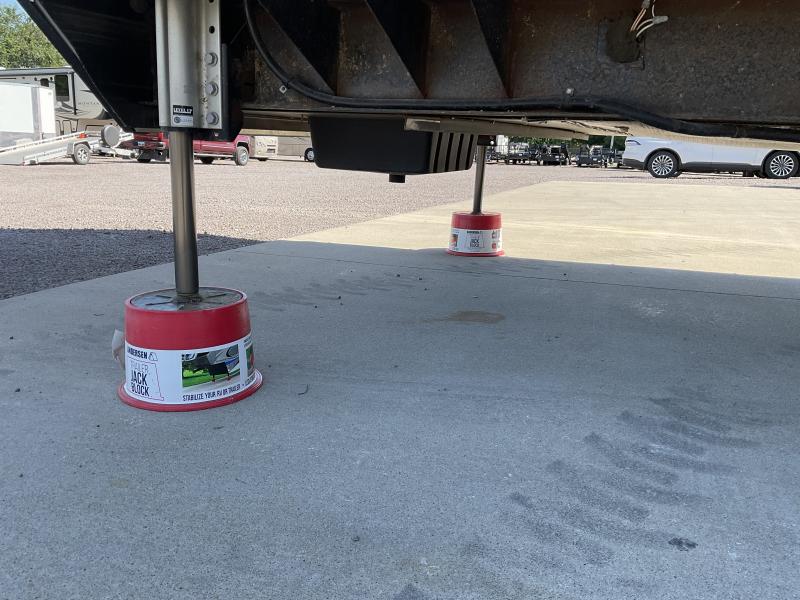 used Fifth Wheel Trailers Alliance RV Paradigm for sale, in Watertown, SD Thumbnail 68