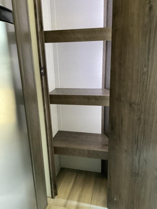 used Fifth Wheel Trailers Alliance RV Paradigm for sale, in Watertown, SD Thumbnail 17