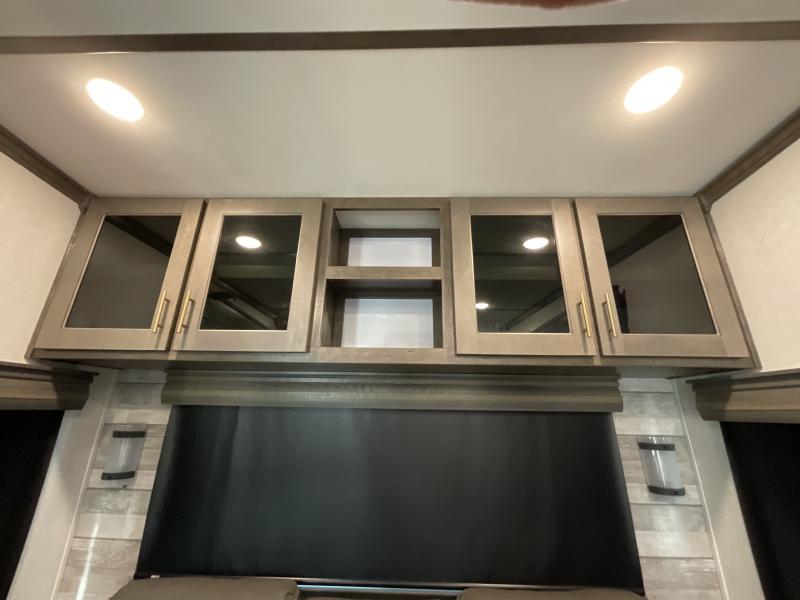 used Fifth Wheel Trailers Alliance RV Paradigm for sale, in Watertown, SD Thumbnail 32