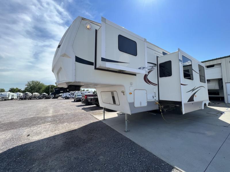 2008 Dutchmen Mfg 38 SRV-H5 Toy Hauler 2008 Dutchmen Mfg 38 SRV-H5 Toy Hauler WXX93Qhs8h6d