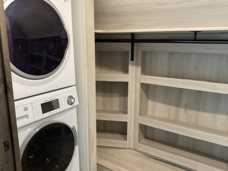 used Fifth Wheel Trailers Alliance RV Paradigm for sale, in Watertown, SD Thumbnail 56