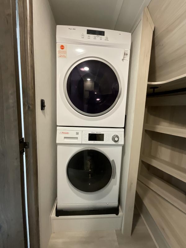 used Fifth Wheel Trailers Alliance RV Paradigm for sale, in Watertown, SD Thumbnail 60