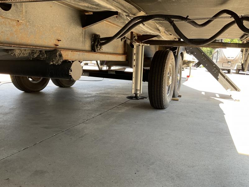 used Fifth Wheel Trailers Alliance RV Paradigm for sale, in Watertown, SD Thumbnail 65