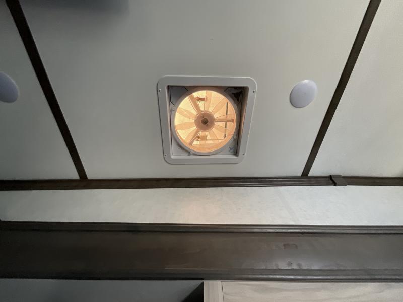 used Fifth Wheel Trailers Alliance RV Paradigm for sale, in Watertown, SD Thumbnail 61