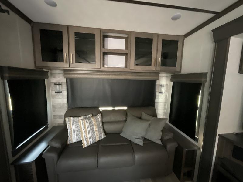 used Fifth Wheel Trailers Alliance RV Paradigm for sale, in Watertown, SD Thumbnail 73