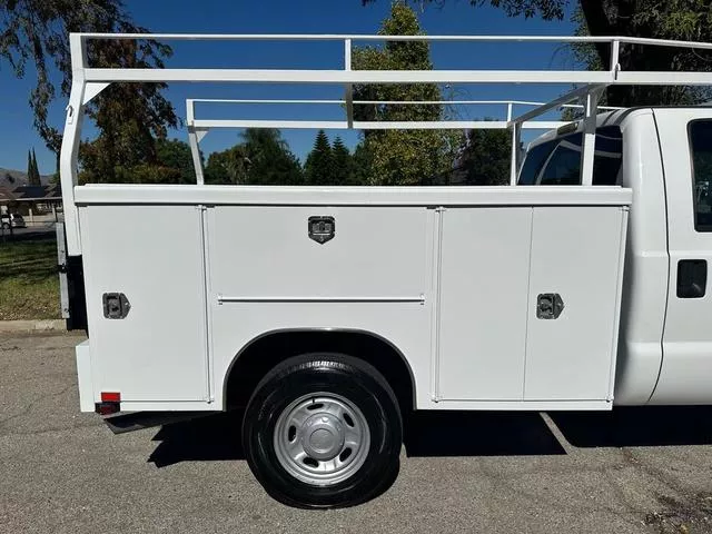 used Other Trucks Ford  for sale, in North Hills, CA Thumbnail 11