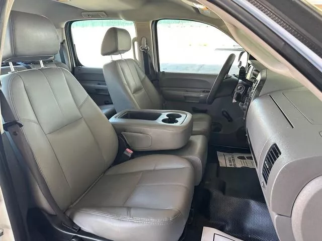 used Other Trucks GMC  for sale, in North Hills, CA Thumbnail 28