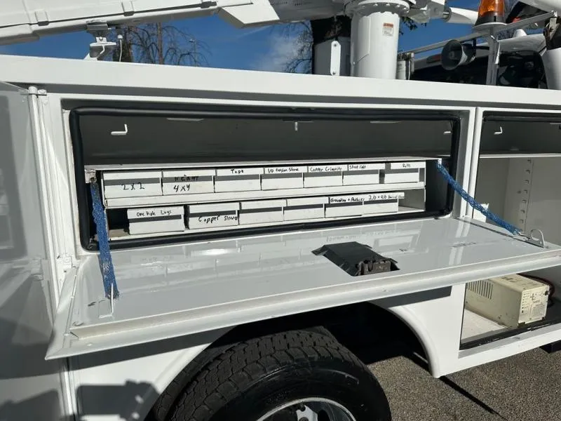 used Other Trucks Ford  for sale, in North Hills, CA Thumbnail 17