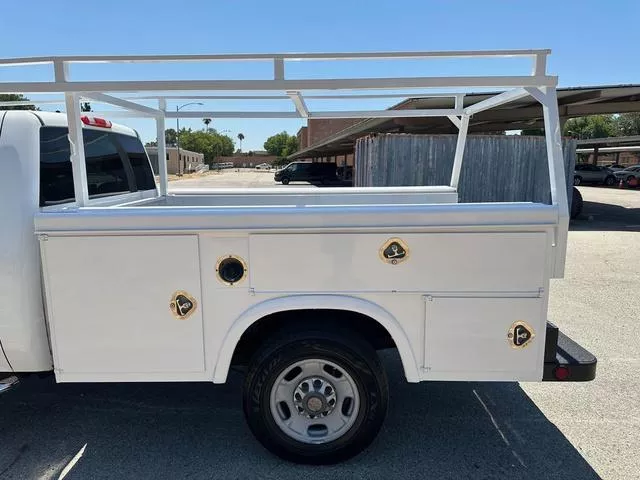 used Other Trucks Chevrolet  for sale, in North Hills, CA Thumbnail 12