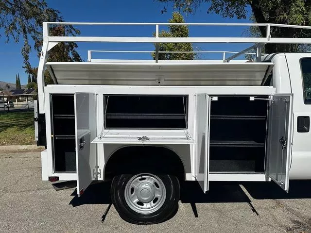 used Other Trucks Ford  for sale, in North Hills, CA Thumbnail 12