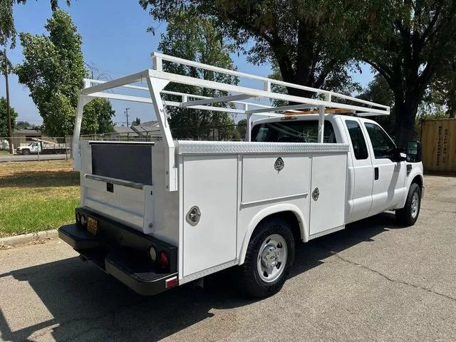 used Other Trucks Ford  for sale, in North Hills, CA Thumbnail 4
