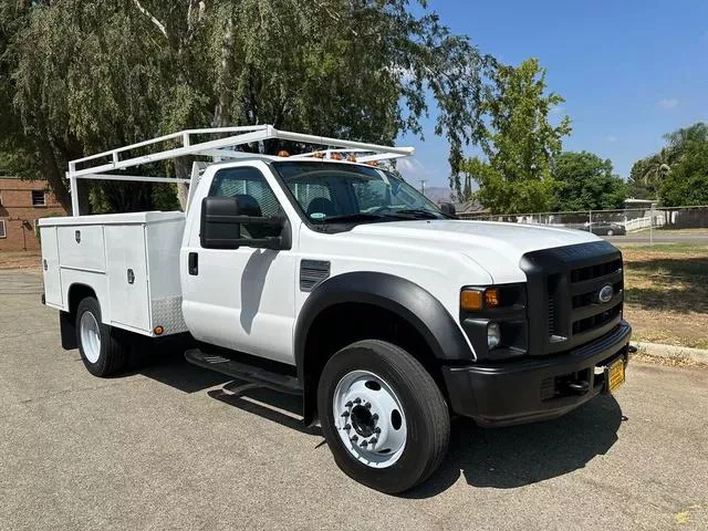 2008 Ford F-450 S.D.