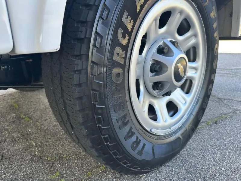 used Other Trucks Chevrolet  for sale, in North Hills, CA Thumbnail 39