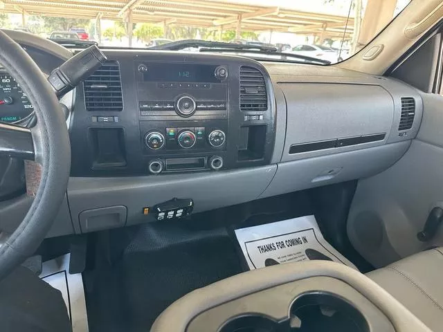 used Other Trucks GMC  for sale, in North Hills, CA Thumbnail 17
