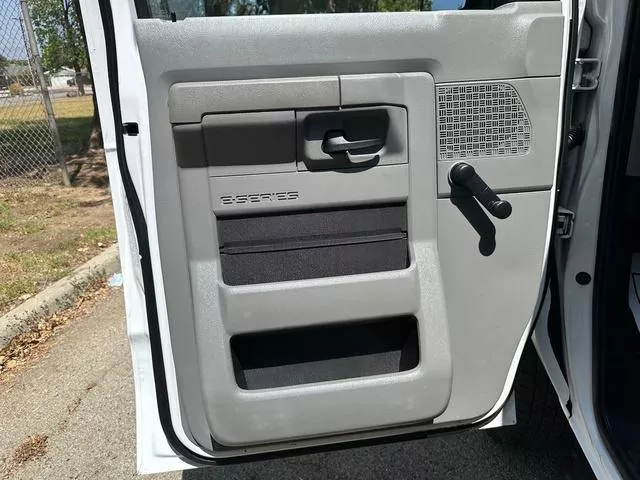 used Other Trucks Ford  for sale, in North Hills, CA Thumbnail 17