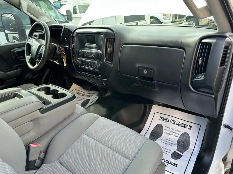 used Other Trucks Chevrolet  for sale, in North Hills, CA Thumbnail 9