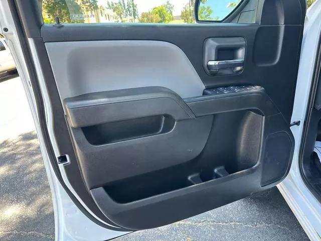 used Other Trucks Chevrolet  for sale, in North Hills, CA Thumbnail 21