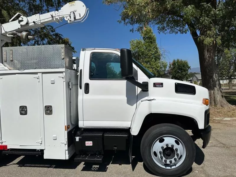 used Other Trucks GMC  for sale, in North Hills, CA Thumbnail 10