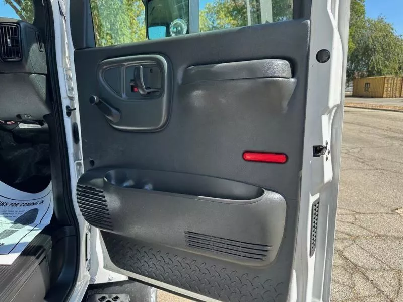 used Other Trucks GMC  for sale, in North Hills, CA Thumbnail 33