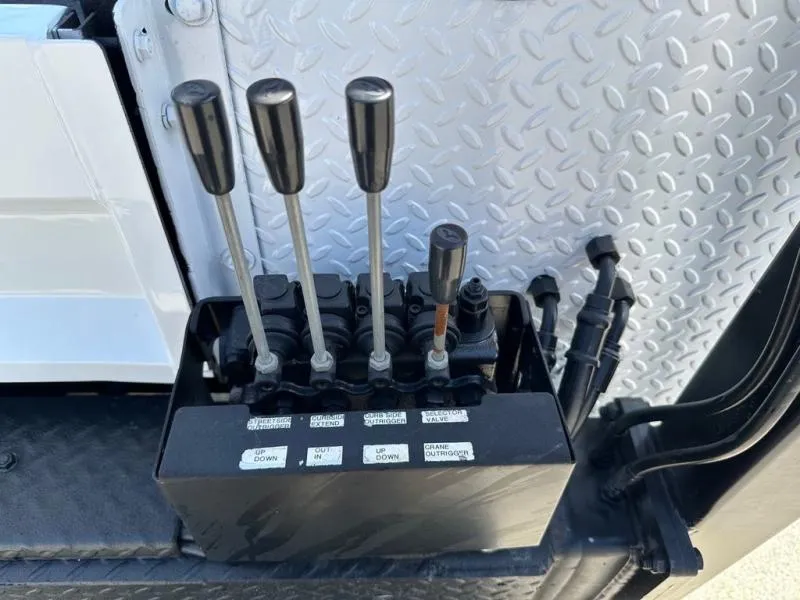 used Other Trucks Ford  for sale, in North Hills, CA Thumbnail 17