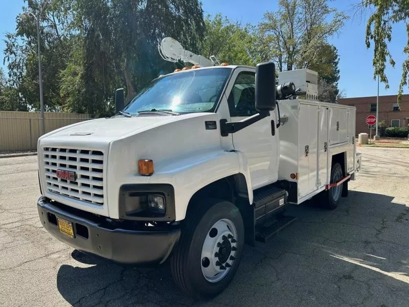 used Other Trucks GMC  for sale, in North Hills, CA Thumbnail 8