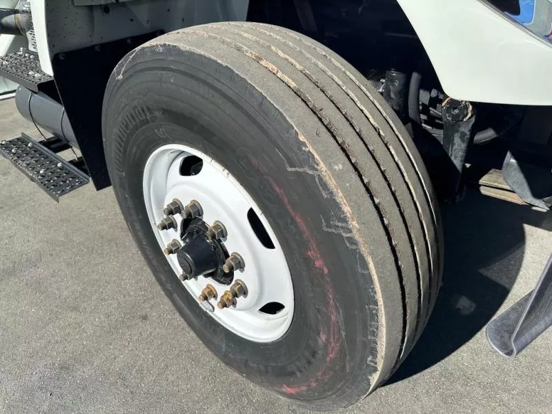 used Other Trucks International  for sale, in North Hills, CA Thumbnail 13