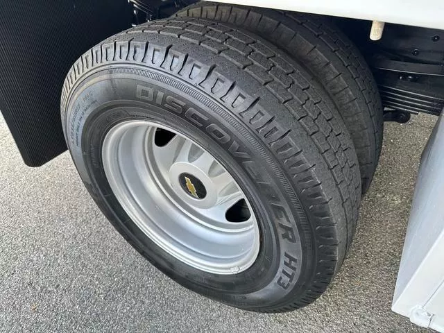 used Other Trucks Chevrolet  for sale, in North Hills, CA Thumbnail 32