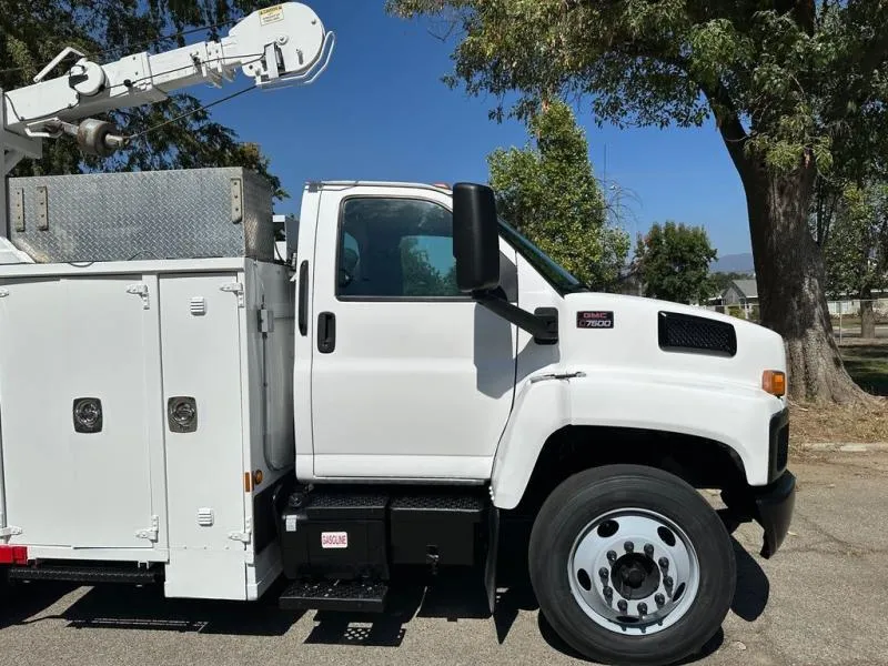 used Other Trucks GMC  for sale, in North Hills, CA Thumbnail 10