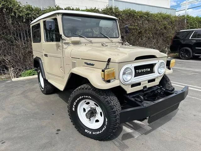 1976 Toyota FJ-40 