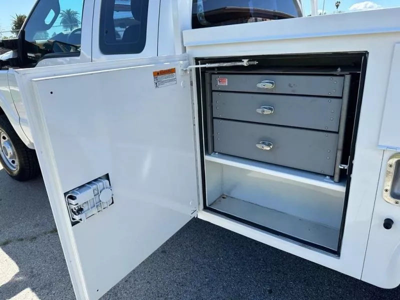 used Other Trucks Ford  for sale, in North Hills, CA Thumbnail 15