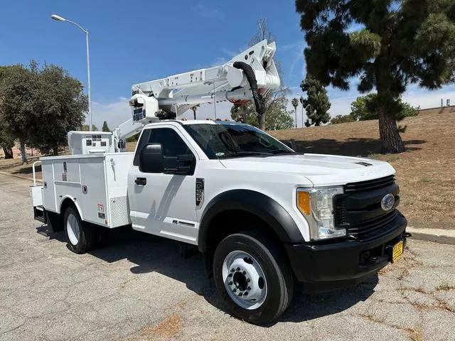 2017 Ford F-550 S.D. 
