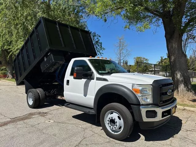 2015 Ford F-550 S.D. 