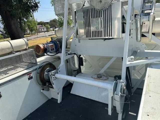 used Other Trucks International  for sale, in North Hills, CA Thumbnail 22