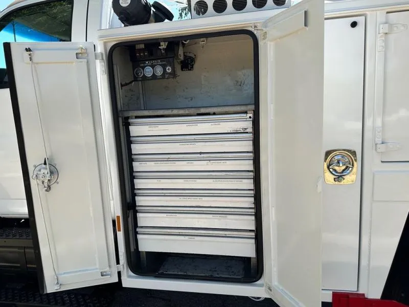 used Other Trucks GMC  for sale, in North Hills, CA Thumbnail 21