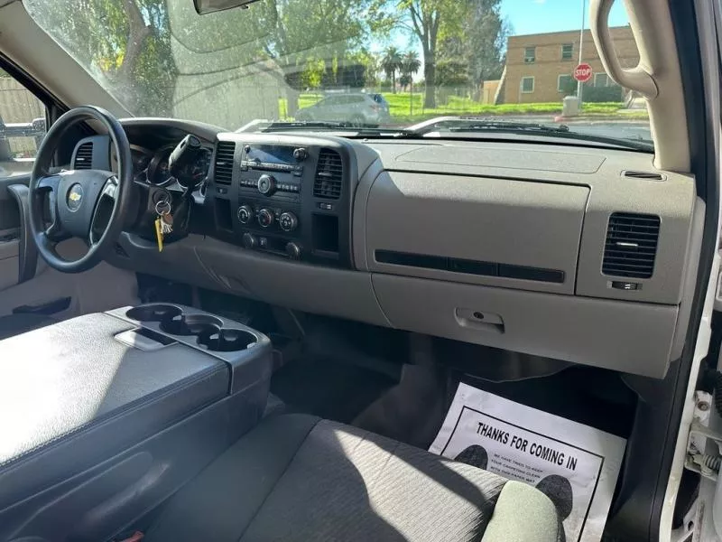 used Other Trucks Chevrolet  for sale, in North Hills, CA Thumbnail 21