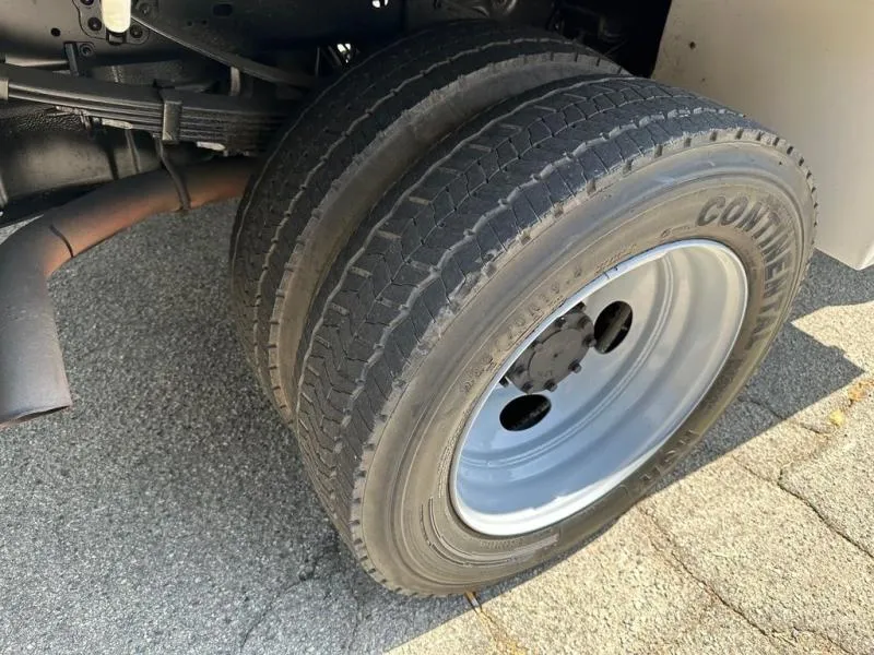 used Stake Bodies Ford  for sale, in North Hills, CA Thumbnail 29