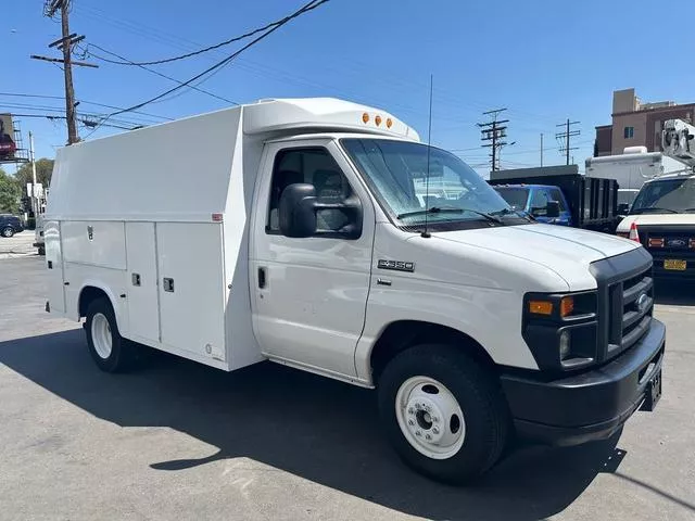 2013 Ford Econoline E-350 