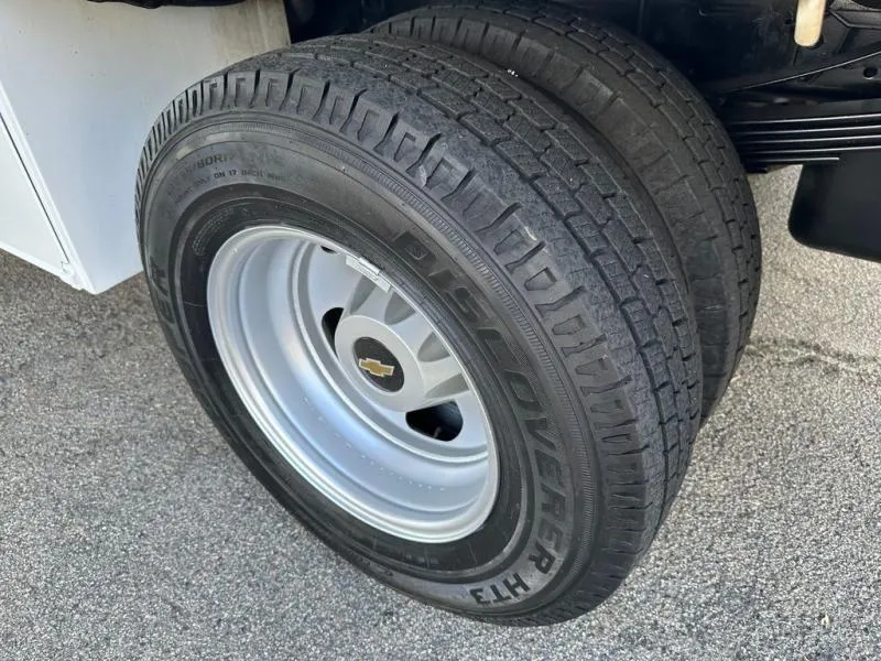 used Other Trucks Chevrolet  for sale, in North Hills, CA Thumbnail 33