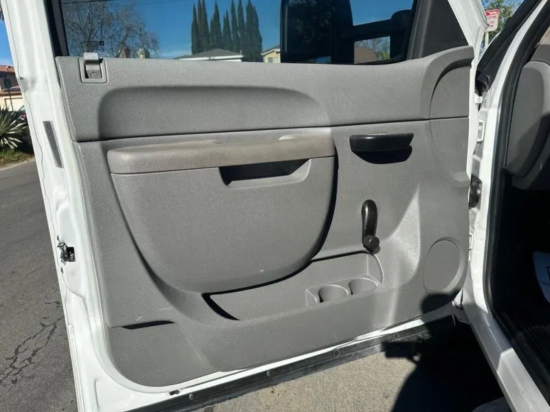 used Other Trucks Chevrolet  for sale, in North Hills, CA Thumbnail 25