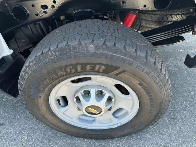 used Other Trucks Chevrolet  for sale, in North Hills, CA Thumbnail 33