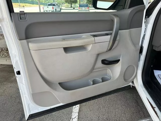 used Other Trucks Chevrolet  for sale, in North Hills, CA Thumbnail 20