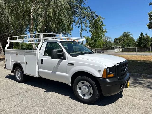 2006 Ford F-350 S.D. 