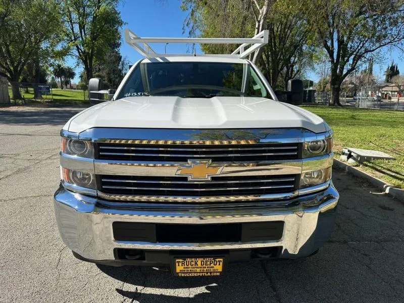 used Other Trucks Chevrolet  for sale, in North Hills, CA Thumbnail 9
