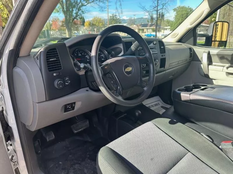 used Other Trucks Chevrolet  for sale, in North Hills, CA Thumbnail 16