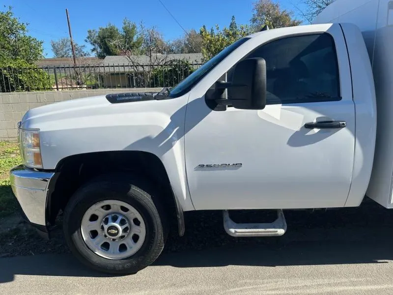 used Other Trucks Chevrolet  for sale, in North Hills, CA Thumbnail 9